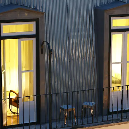 Casa Janelas Com Vista Gasthuis Lissabon
