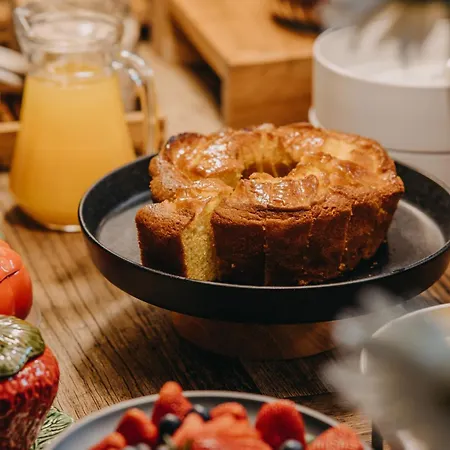 Guest house Casa Janelas Com Vista Lisbon