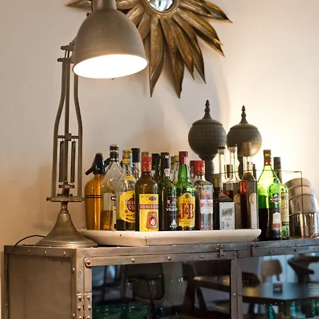 Casa Janelas Com Vista Guest house Lisbon