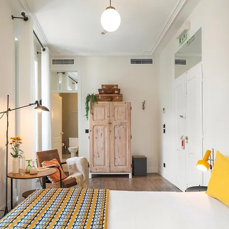 Guest house Casa Janelas Com Vista 4*