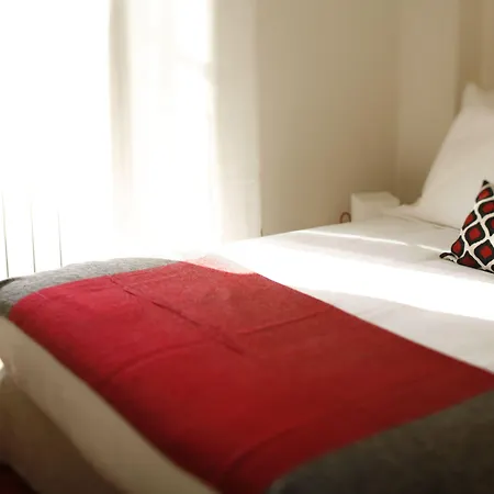 بيت ضيافة Casa Janelas Com Vista 4*